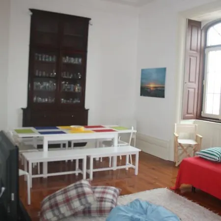 402 * Figueira da Foz