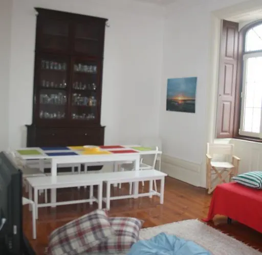 402 * Figueira da Foz